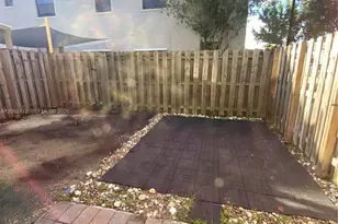 15063 SW 118th Ln, Miami, FL 33196 - Photo 10