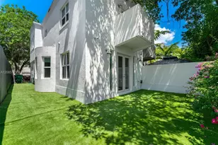 3125 Paola Dr, Miami, FL 33133 - Photo 12