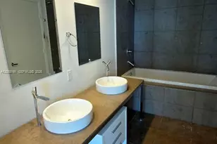 485 Brickell Ave, Miami, FL 33131 - Photo 6