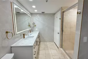 17375 Collins Ave, Sunny Isles Beach, FL 33160 - Photo 30