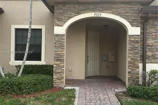9373 W 33rd Way, Hialeah, FL 33018 - Photo 1