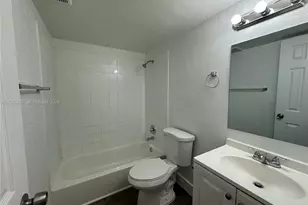 2300 Madison St, Hollywood, FL 33020 - Photo 6
