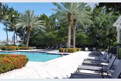 3225 NE 184th St #10103, Aventura, FL 33160 - Photo 34
