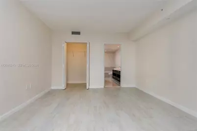 45 SW 9th St #1606, Miami, FL 33130 - Photo 20