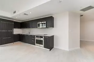 45 SW 9th St, Miami, FL 33130 - Photo 16