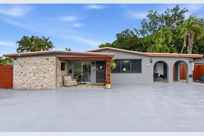 2616 NE 6th Avenue, Wilton Manors, FL 33334 - Photo 1