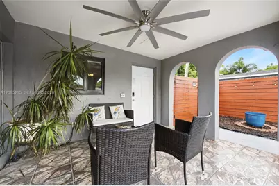2616 NE 6th Avenue, Wilton Manors, FL 33334 - Photo 44