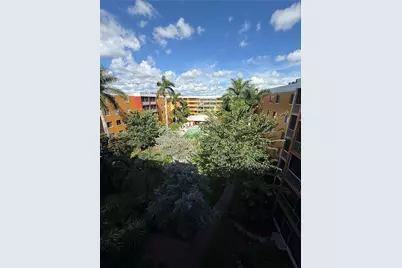 2366 E Mall Dr #308, Fort Myers, FL 33901 - Photo 6