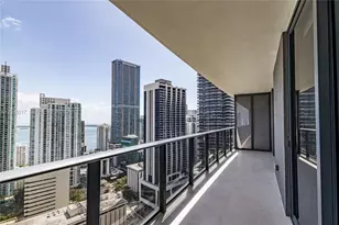 45 SW 9th St, Miami, FL 33130 - Photo 2
