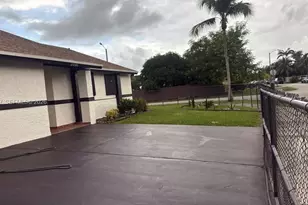 20591 SW 124th Ct, Miami, FL 33177 - Photo 4