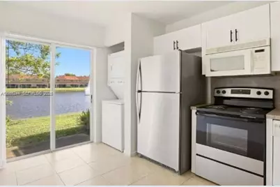 3490 Briar Bay Blvd #104, West Palm Beach, FL 33411 - Photo 8