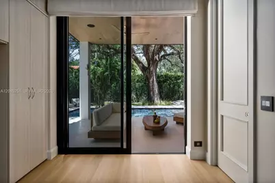 418 Castania Ave, Coral Gables, FL 33146 - Photo 20