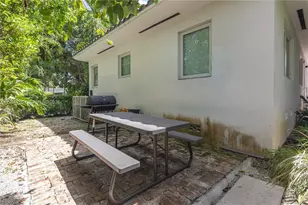 521 NE 68th St, Miami, FL 33138 - Photo 58