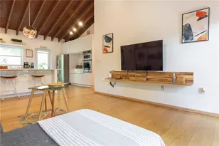 521 NE 68th St, Miami, FL 33138 - Photo 6
