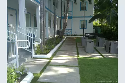 245 NE 33rd St #103, Miami, FL 33137 - Photo 6