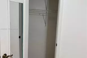 931 SW 6th Ave, Miami, FL 33130 - Photo 16