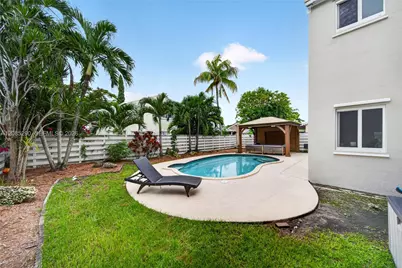 13746 SW 145th St, Miami, FL 33186 - Photo 34
