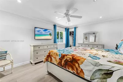 3719 Sheridan Ave, Miami Beach, FL 33140 - Photo 24
