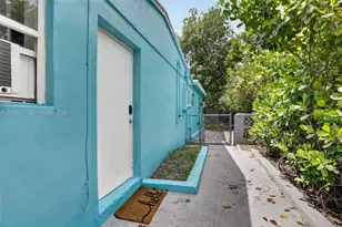 6238 Hayes St, Hollywood, FL 33024 - Photo 38