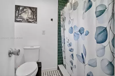 6238 Hayes St, Hollywood, FL 33024 - Photo 10