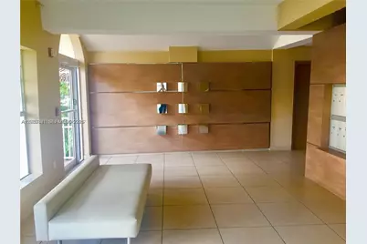 1244 Pennsylvania Ave #101, Miami Beach, FL 33139 - Photo 2