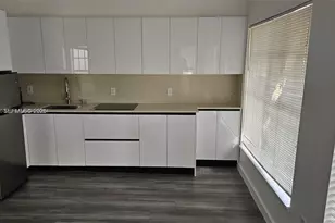 1244 Pennsylvania Ave, Miami Beach, FL 33139 - Photo 4