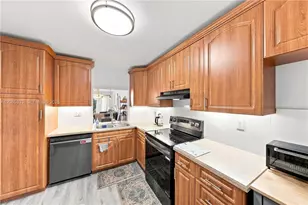 3930 Inverrary Blvd, Lauderhill, FL 33319 - Photo 6