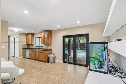 10451 SW 125th Ave, Miami, FL 33186 - Photo 18