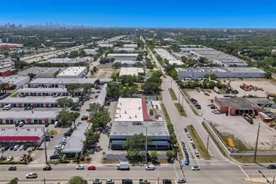 2870 Stirling Rd, Hollywood, FL 33020 - Photo 4