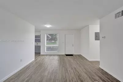 3751 NW 25th St, Lauderdale Lakes, FL 33311 - Photo 6