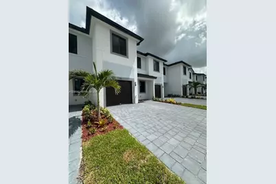 19109 SW 344th Ter #19109, Homestead, FL 33034 - Photo 1