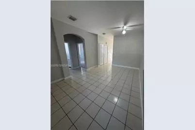 2826 SE 16th Pl #103, Homestead, FL 33035 - Photo 4