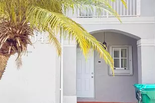 16042 SW 86th Ln, Miami, FL 33193 - Photo 2