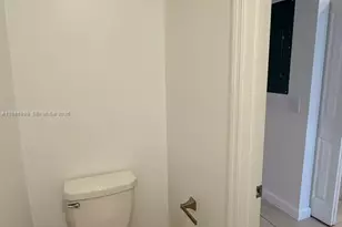23424 SW 127th Pl, Homestead, FL 33032 - Photo 8