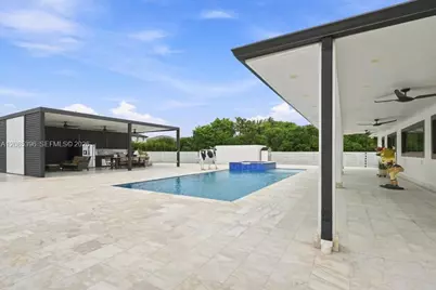 100 NW 120th Ave, Miami, FL 33182 - Photo 28