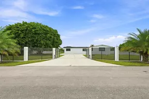 100 NW 120th Ave, Miami, FL 33182 - Photo 2