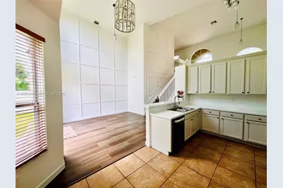 1261 NE 37th Pl, Homestead, FL 33033 - Photo 12