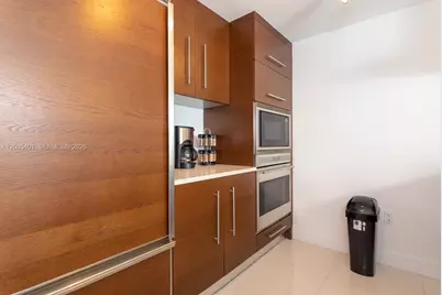 485 Brickell Ave #2006, Miami, FL 33131 - Photo 6