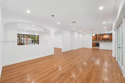 921 Alava Ave, Coral Gables, FL 33146 - Photo 8
