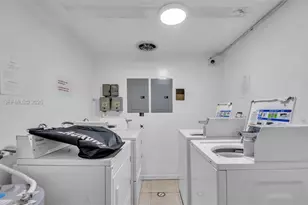 8001 Crespi Blvd, Miami Beach, FL 33141 - Photo 4