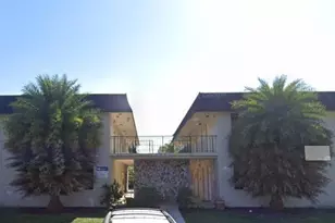 2040 NE 170th St, North Miami Beach, FL 33162 - Photo 16