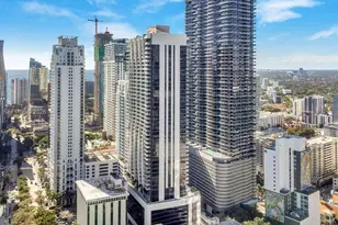 1010 Brickell Ave, Miami, FL 33131 - Photo 34