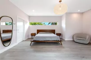 719 W 51st St, Miami Beach, FL 33140 - Photo 12