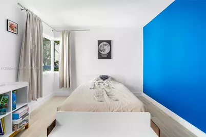719 W 51st St, Miami Beach, FL 33140 - Photo 16