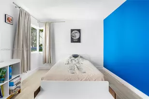 719 W 51st St, Miami Beach, FL 33140 - Photo 16