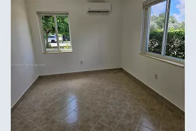 145 SW 60th Ct, Miami, FL 33144 - Photo 22