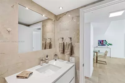 650 West Ave #2310, Miami Beach, FL 33139 - Photo 16