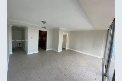 7545 E Treasure Dr #3I, North Bay Village, FL 33141 - Photo 10