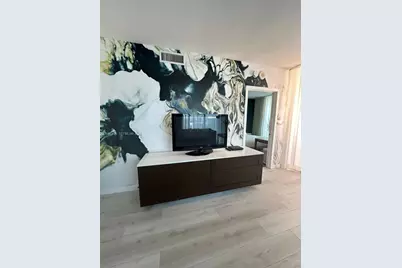 17315 Collins Ave #2006, Sunny Isles Beach, FL 33160 - Photo 4