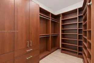 6000 Island Blvd, Aventura, FL 33160 - Photo 16